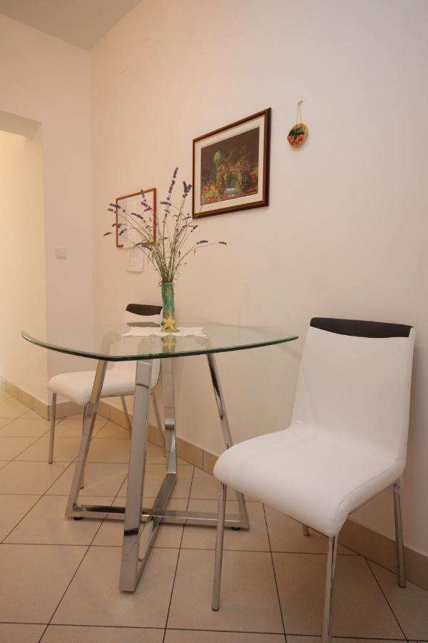Apartment Mali Losinj 7879B Экстерьер фото
