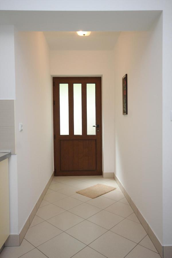 Apartment Mali Losinj 7879B Экстерьер фото